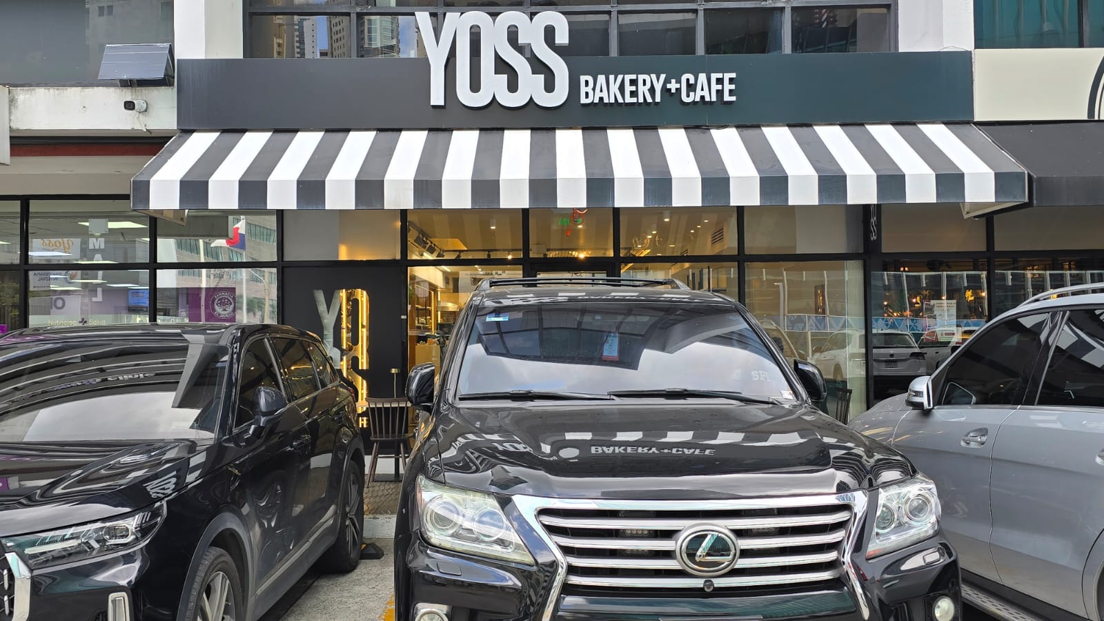 Yoss Bakery